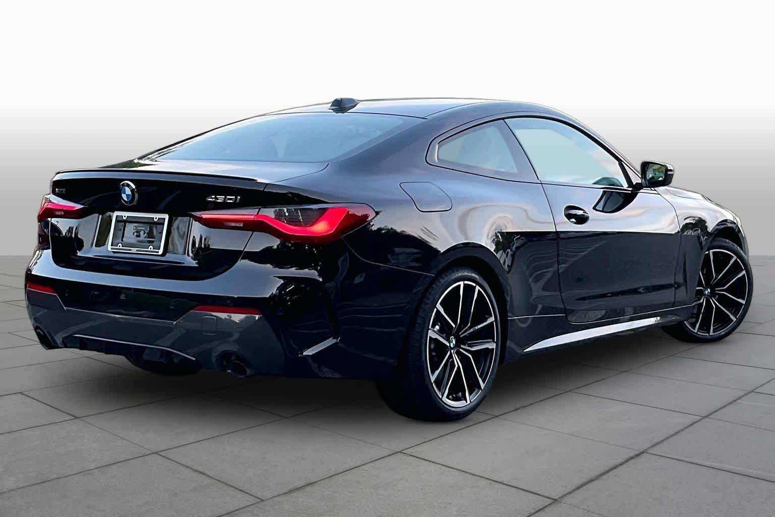 Used 2024 BMW 430i xDrive Coupe w/ M Sport Package AWD/4WD image 12
