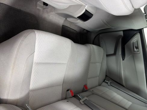 Used 2016 Toyota Camry LE FWD image 17