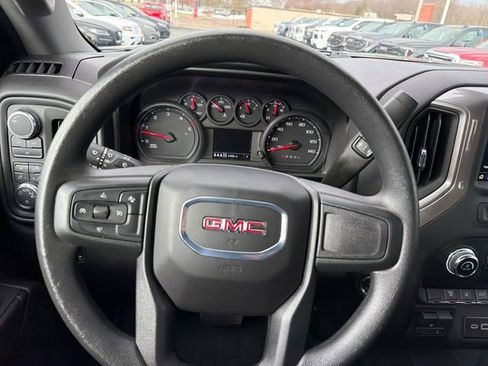 Used 2026 GMC Sierra 3500 Pro w/ Convenience Package image 17