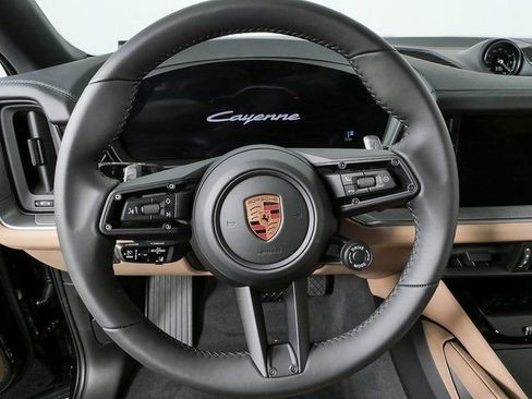 New 2026 Porsche Cayenne AWD image 9