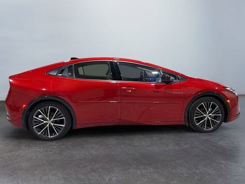 Used 2024 Toyota Prius Limited image 6