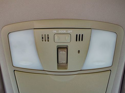 Used 2014 Nissan Maxima 3.5 SV w/ Sport Package image 34