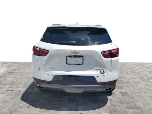 Used 2022 Chevrolet Blazer Premier FWD image 3