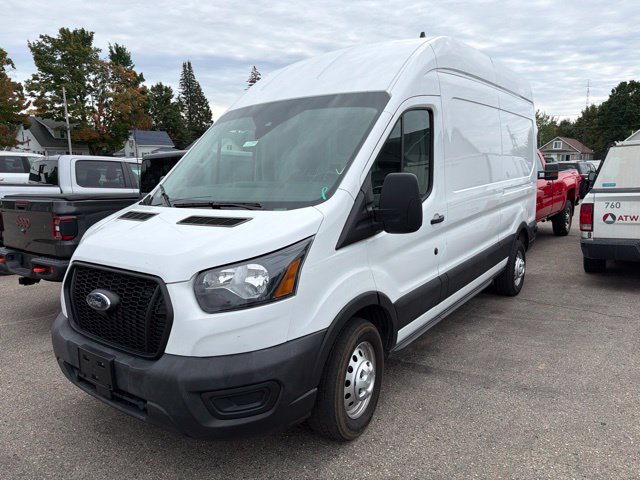 Used 2025 Ford Transit 250 148 High Roof AWD w/ Load Area Protection Package image 4