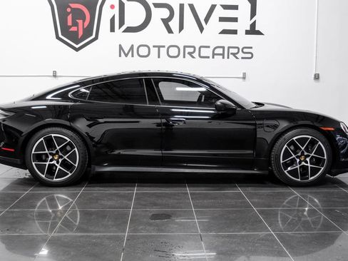Used 2025 Porsche Taycan RWD image 8