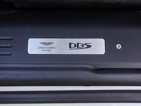 Used 2019 Aston Martin DBS Superleggera RWD image 37