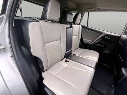 Used 2016 Toyota RAV4 Limited AWD/4WD image 19