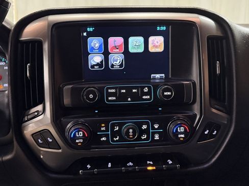 Used 2015 Chevrolet Silverado 1500 LT image 24