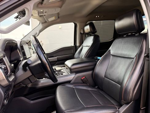 Used 2021 Ford F150 Lariat image 13