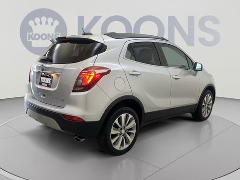 Used 2020 Buick Encore Preferred AWD/4WD image 8
