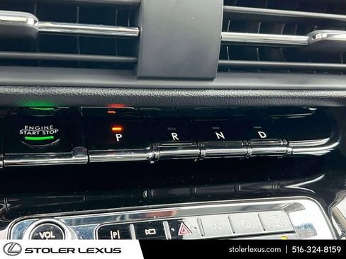 Used 2024 Lincoln Corsair AWD w/ Equipment Group 101A image 35