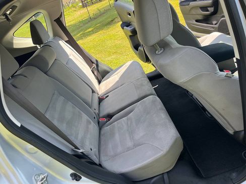 Used 2015 Honda CR-V LX image 6