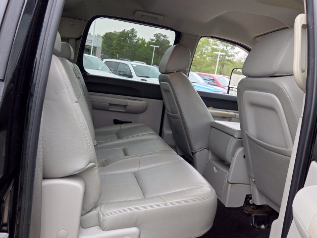 Used 2011 Chevrolet Silverado 2500 LT AWD/4WD image 17