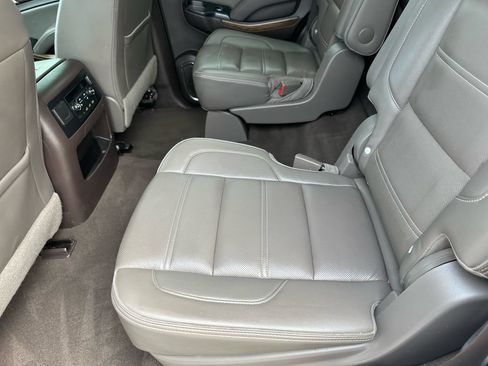 Used 2019 GMC Yukon Denali w/ Denali Ultimate Package AWD/4WD image 26