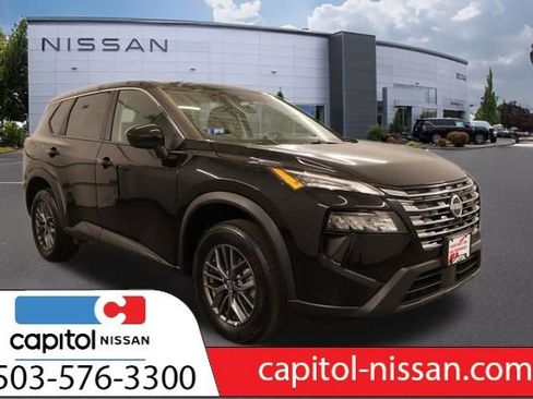 Used 2026 Nissan Rogue SV AWD/4WD image 1