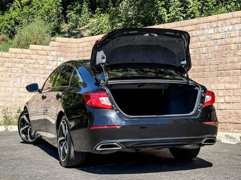 Used 2020 Honda Accord Sport image 19