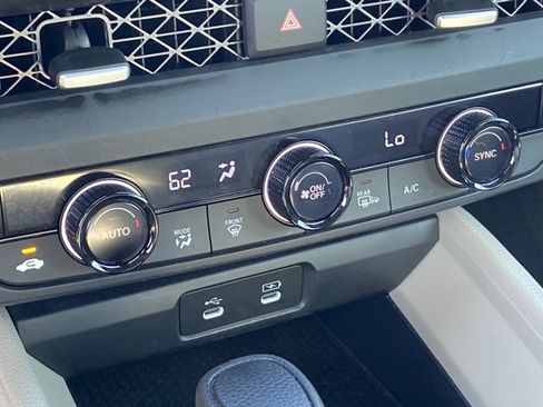 Used 2023 Honda Accord EX image 39