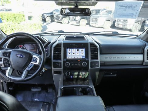 Used 2019 Ford F250 Lariat w/ Lariat Value Package image 28