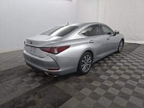 Used 2022 Lexus ES 350 w/ Premium Package FWD image 4