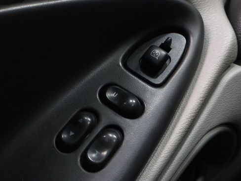 Used 2002 Ford Mustang Coupe image 24