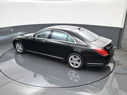 Used 2017 Mercedes-Benz S 550 4MATIC Sedan image 29
