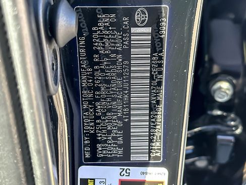 Certified 2018 Toyota Camry SE w/ Convenience Package image 26