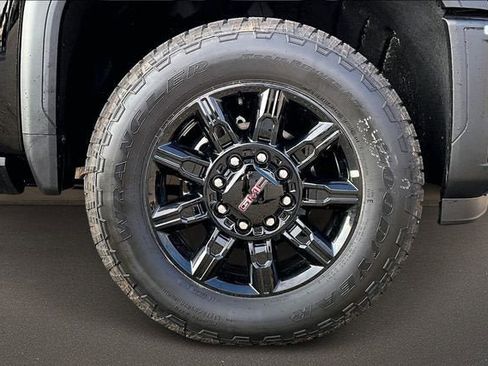 New 2026 GMC Sierra 2500 AT4 w/ AT4 Premium Plus Package image 14
