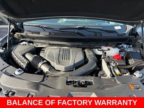 Used 2025 Chevrolet Traverse LT AWD/4WD image 11