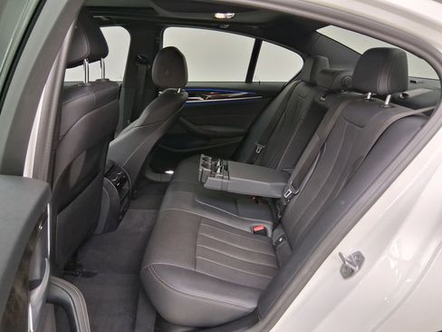 Certified 2023 BMW 530e 530e w/ M Sport Package image 14