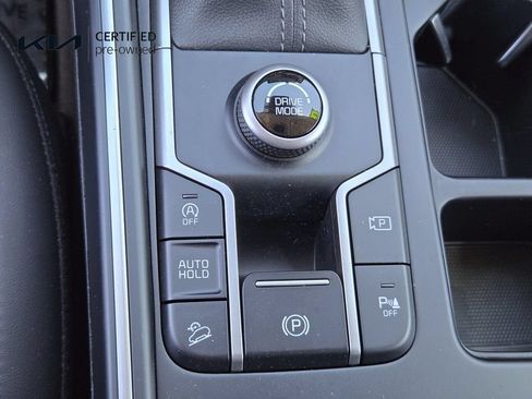 Certified 2023 Kia Sorento EX FWD image 22