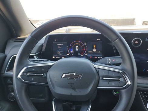 Used 2025 Chevrolet Tahoe Z71 image 11