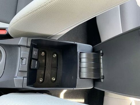 Used 2026 Toyota Corolla LE FWD image 26