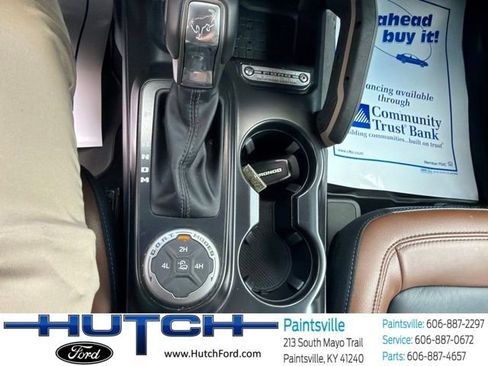 Used 2024 Ford Bronco Outer Banks AWD/4WD image 30