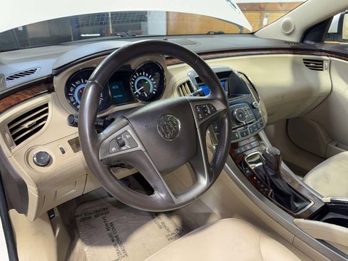 Used 2010 Buick LaCrosse CXL image 17