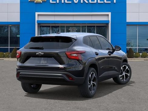 New 2026 Chevrolet Trax RS w/ Driver Confidence Package FWD image 4