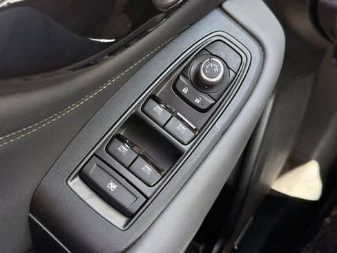Used 2025 Subaru Outback Touring AWD/4WD image 16
