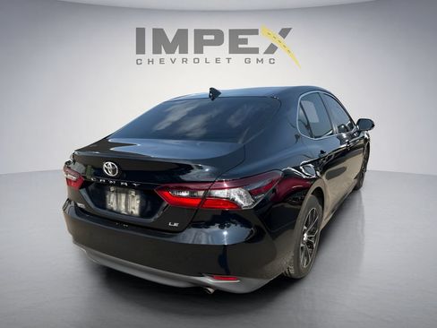 Used 2023 Toyota Camry LE FWD image 4
