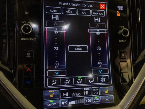 Used 2023 Subaru Ascent Limited image 25