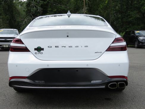 Used 2022 Genesis G70 2.0T w/ Prestige Package image 8