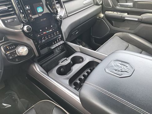 Used 2023 RAM 1500 Laramie AWD/4WD image 22