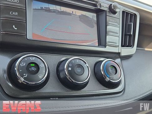 Used 2015 Toyota RAV4 LE FWD image 8