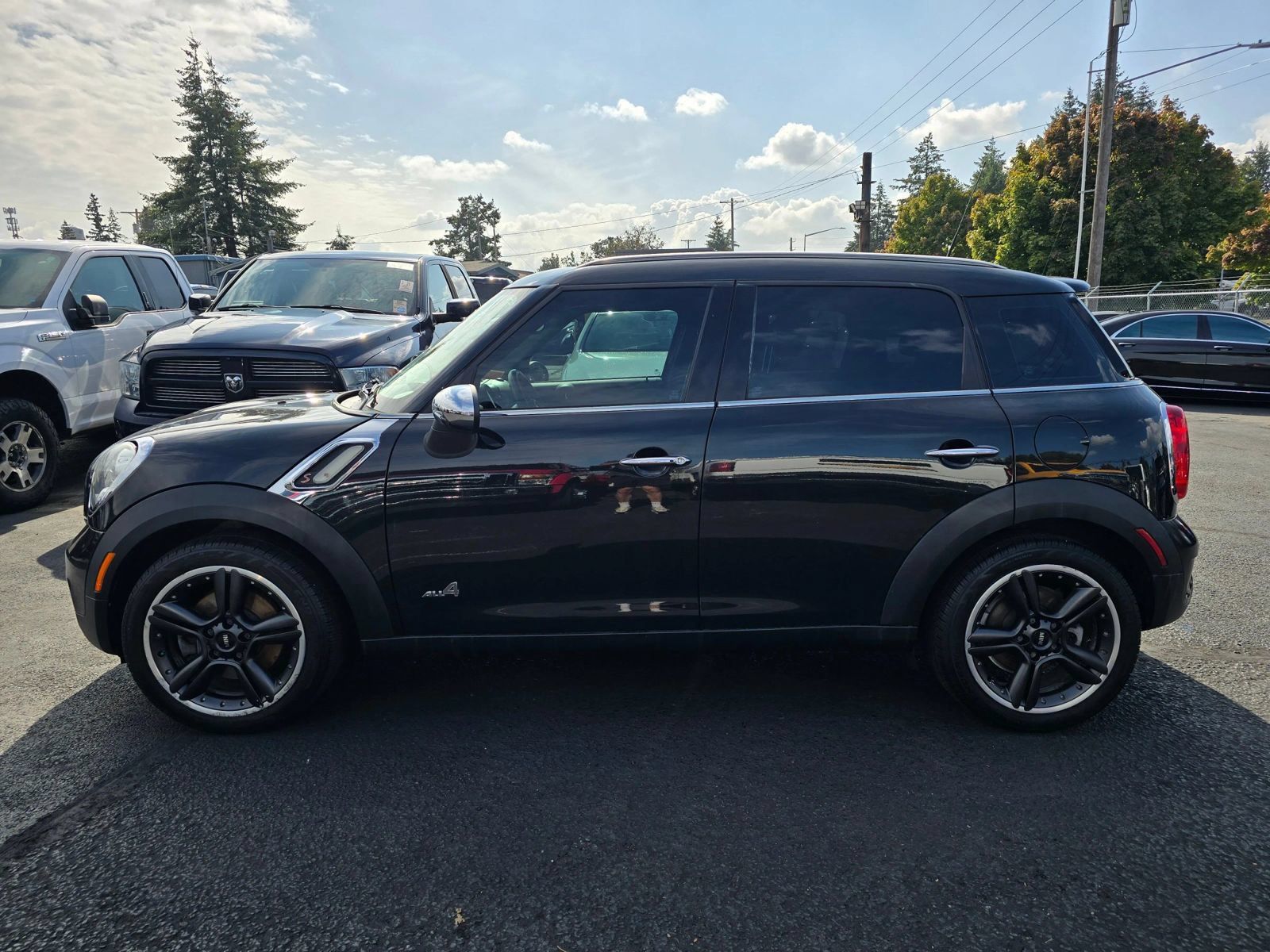 Used 2012 MINI Cooper Countryman S AWD/4WD image 2