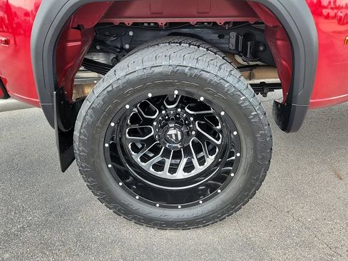 Used 2022 GMC Sierra 3500 Denali w/ Denali Ultimate Package AWD/4WD image 7