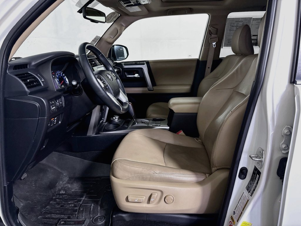 Used 2018 Toyota 4Runner Limited AWD/4WD image 12