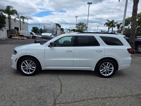 Used 2024 Dodge Durango GT RWD image 9