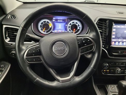 Used 2019 Jeep Cherokee Limited FWD image 22