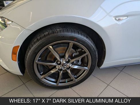 Used 2018 MAZDA MX-5 Miata Grand Touring image 6