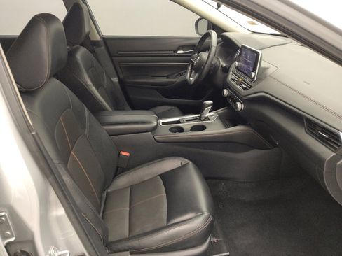 Used 2019 Nissan Altima 2.5 SR image 21