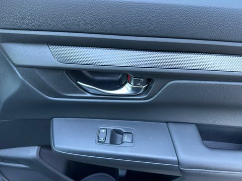 Used 2025 Honda CR-V EX image 19
