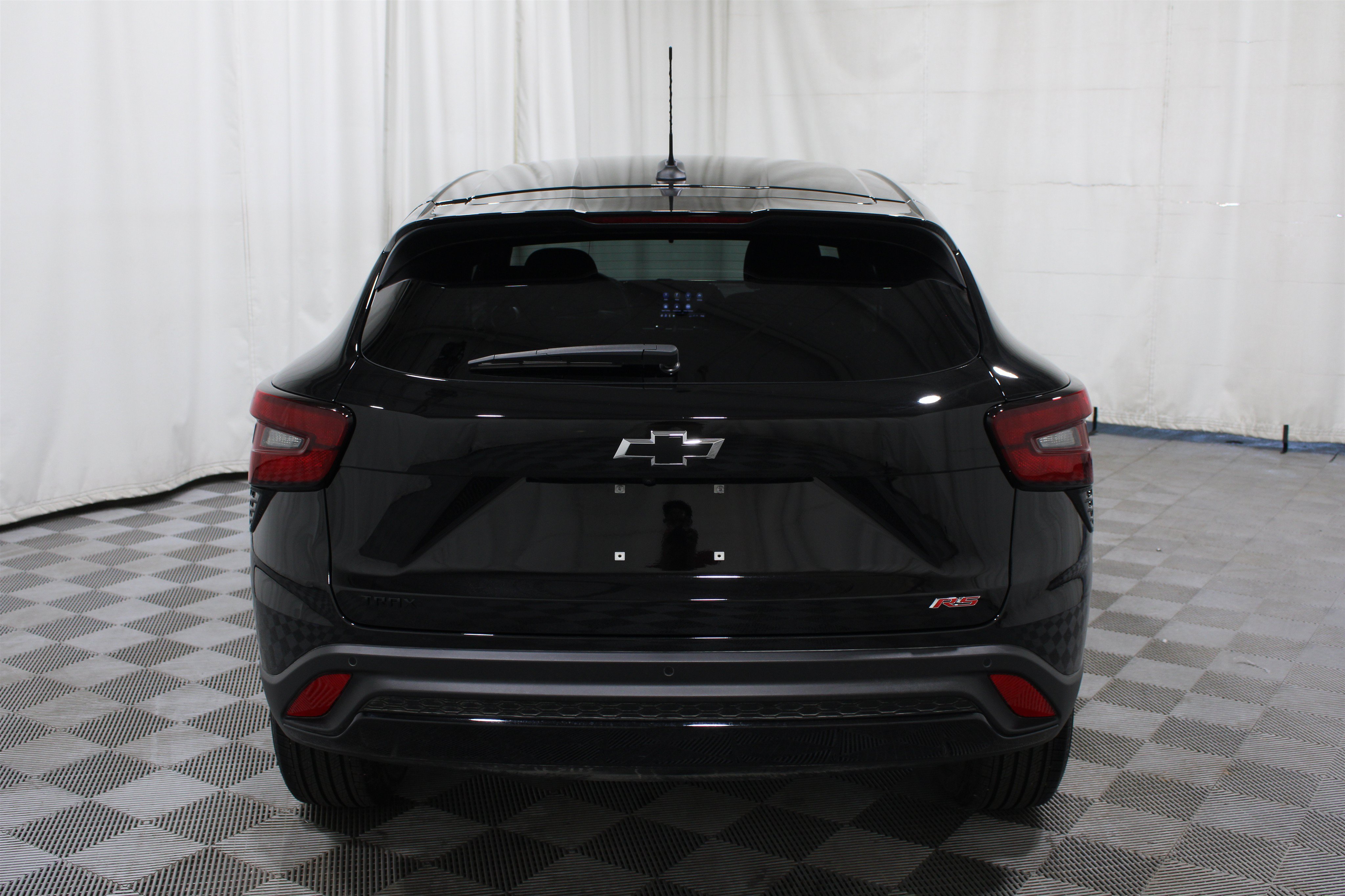 New 2026 Chevrolet Trax RS w/ Driver Confidence Package FWD image 29